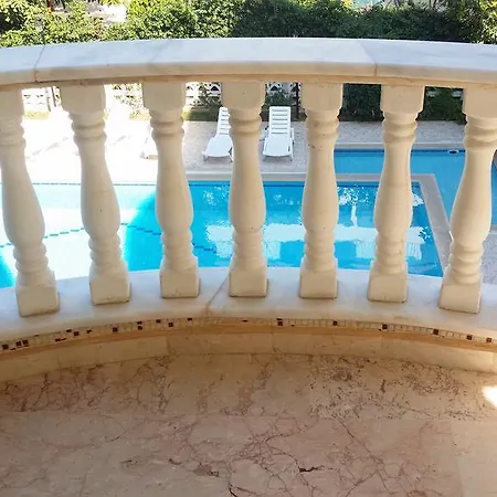 Apartment Carhoglu